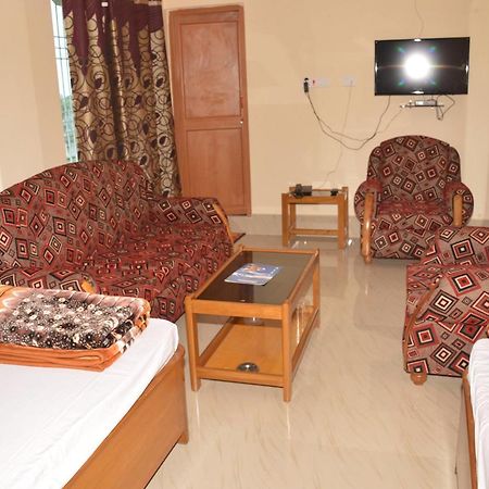 Hotel Kaustav Tezpur Exterior photo