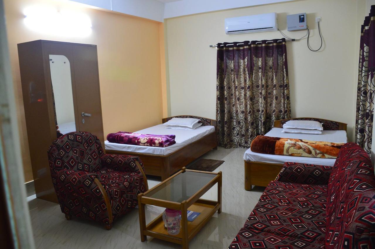 Hotel Kaustav Tezpur Exterior photo