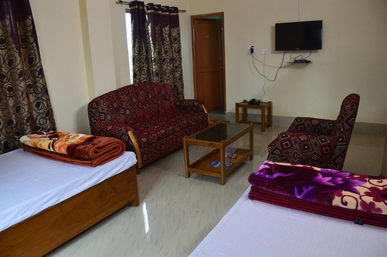 Hotel Kaustav Tezpur Exterior photo