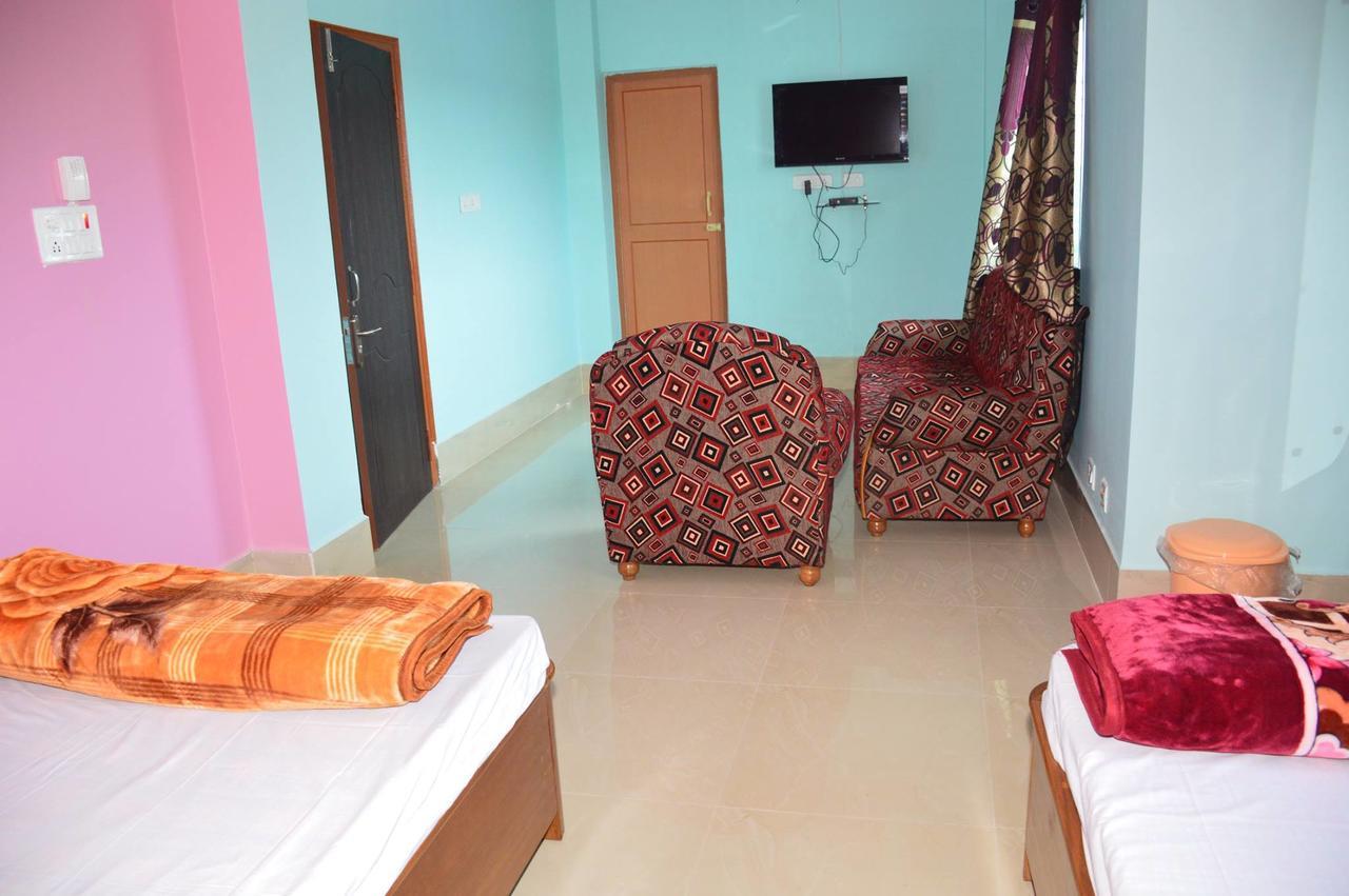 Hotel Kaustav Tezpur Exterior photo