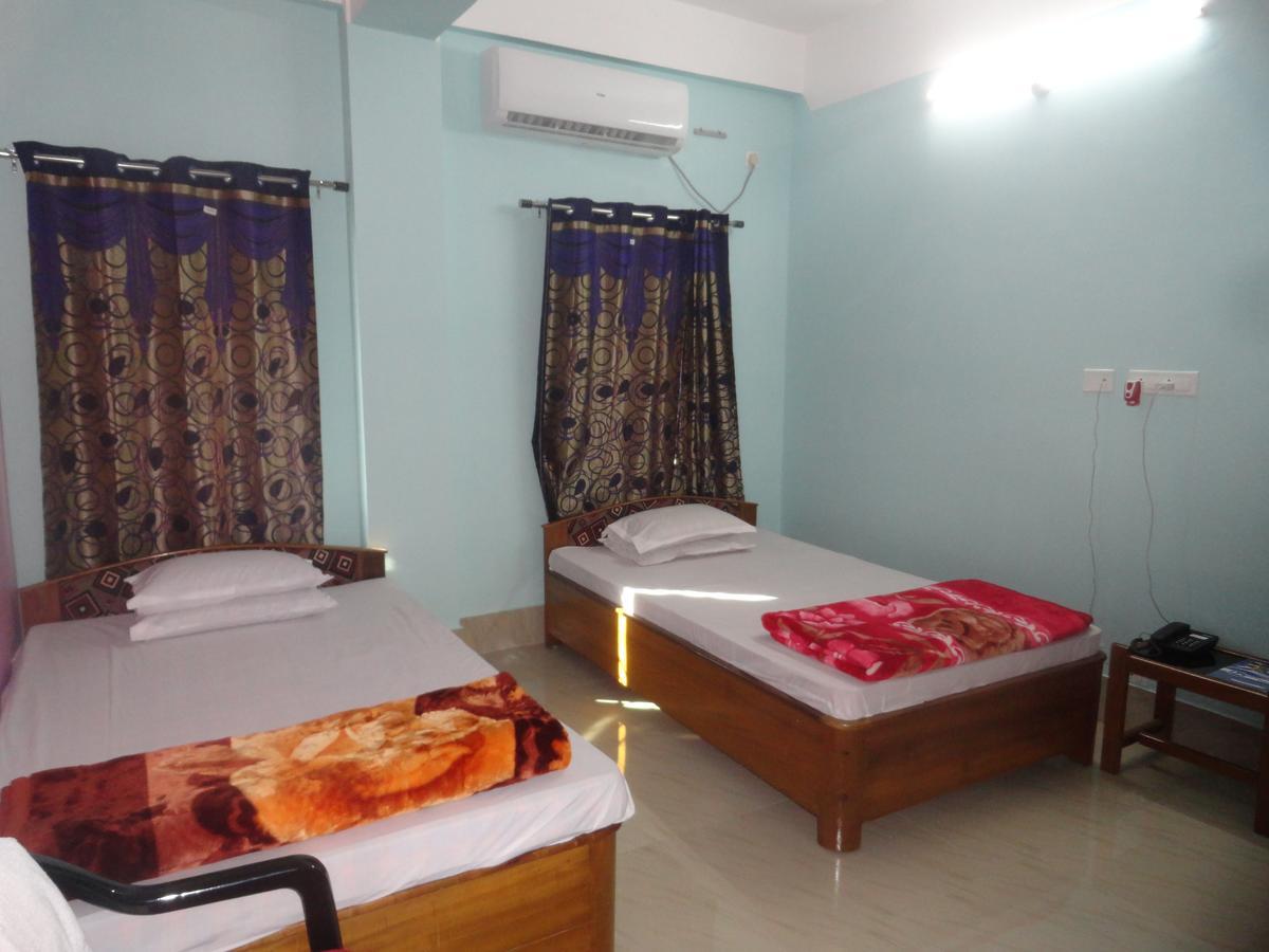 Hotel Kaustav Tezpur Exterior photo