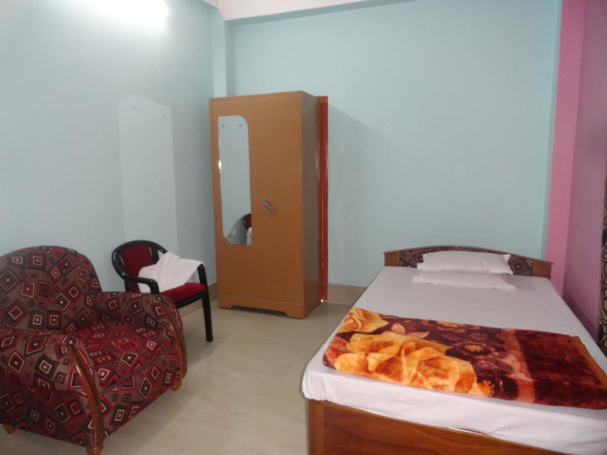 Hotel Kaustav Tezpur Exterior photo
